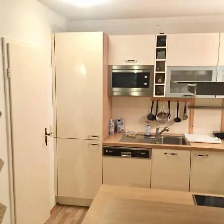 Big Und Bequem Apartmán